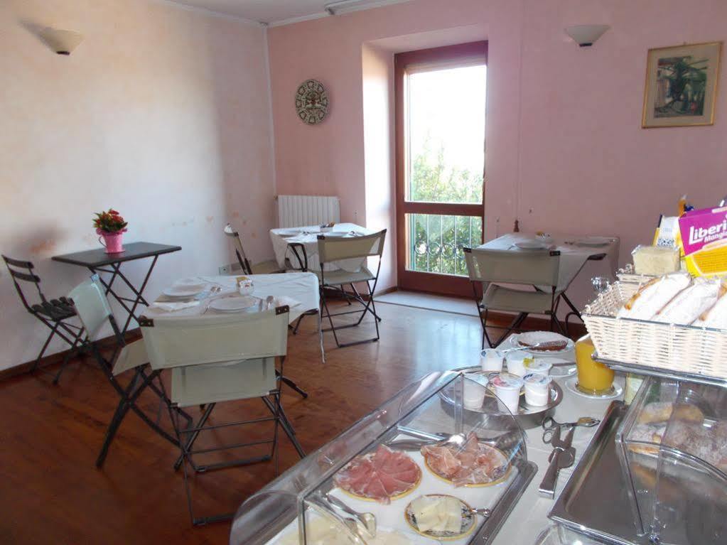 Primavera Mini Hotel